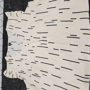 **New in the bag** Shein 0X Women's Sleeveless Blouse